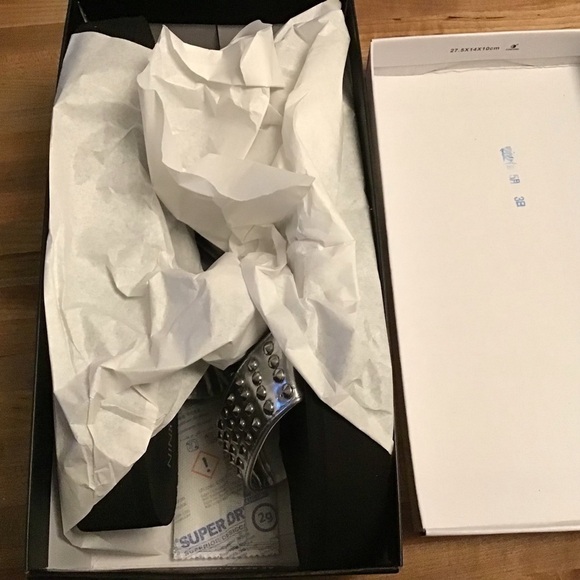 NINE WESTStudded Platform Sport Sandals  Comehere3 SilverStudded NIB Sz 8. - Picture 6 of 6